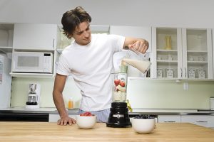 Young Men Shouldn’t Scrimp on Nutrition